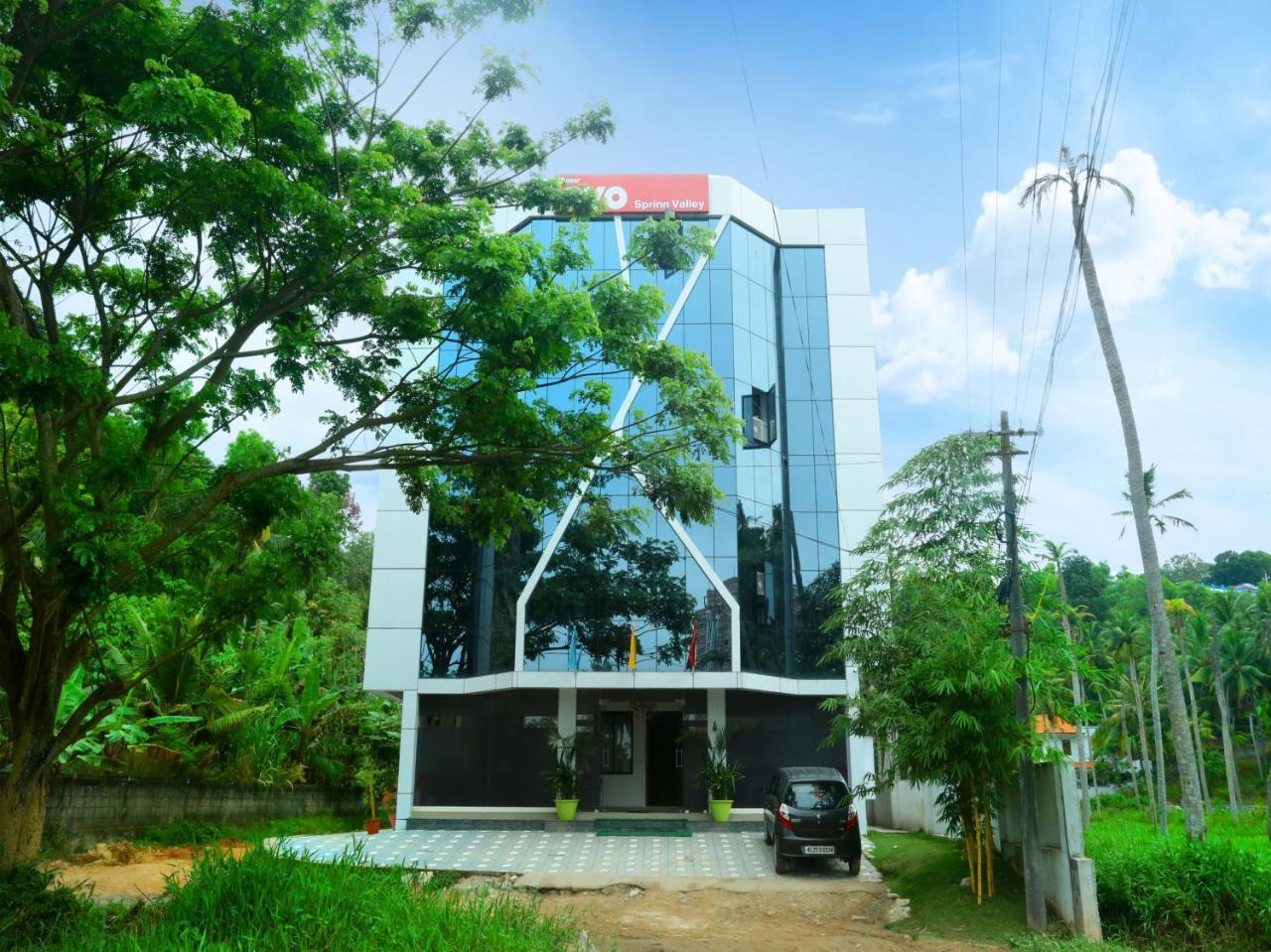 Oyo 9557 Near Kims Hospital Hotel Thiruvananthapuram Eksteriør billede