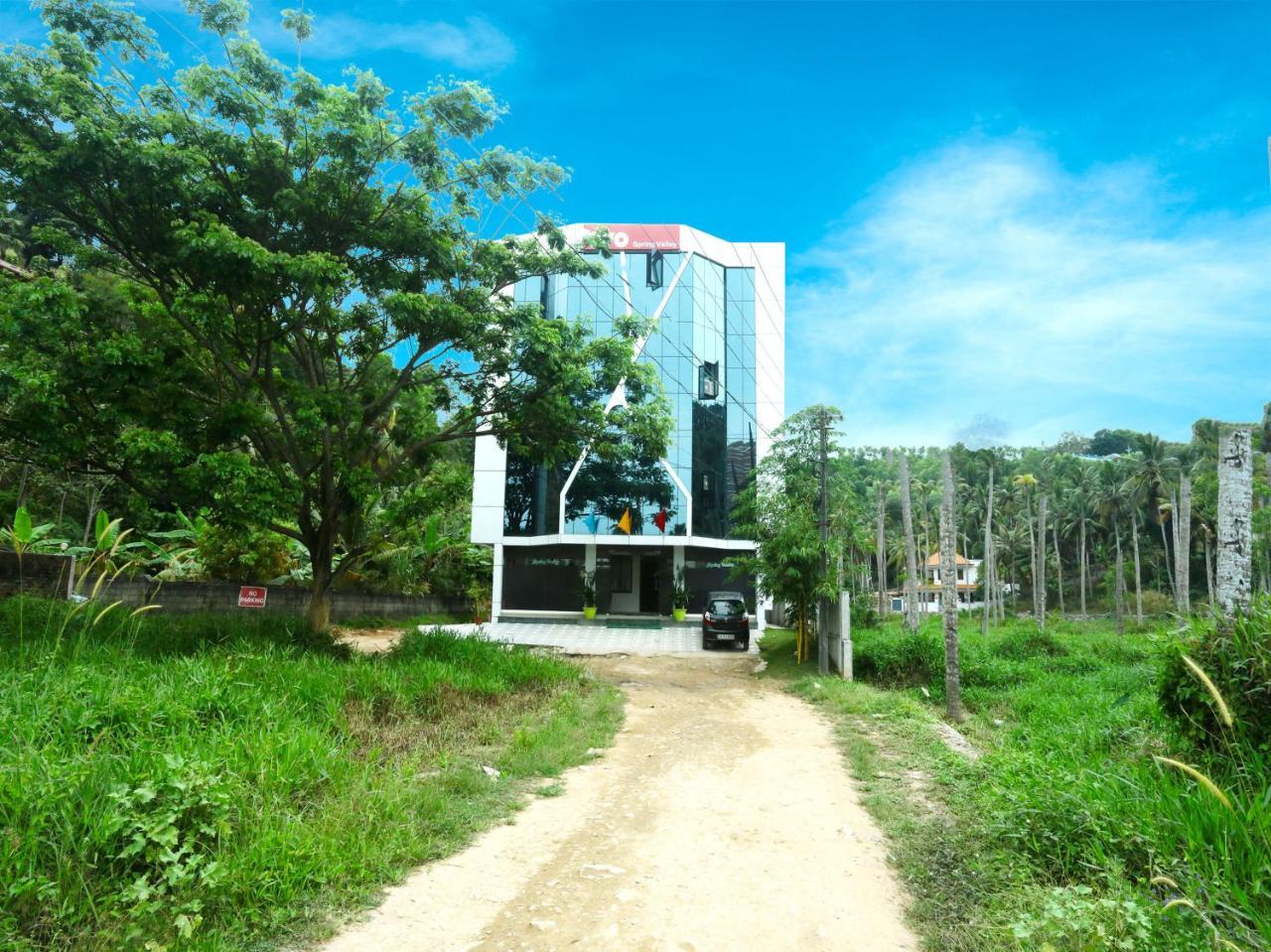 Oyo 9557 Near Kims Hospital Hotel Thiruvananthapuram Eksteriør billede