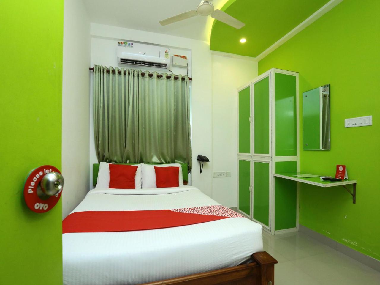 Oyo 9557 Near Kims Hospital Hotel Thiruvananthapuram Eksteriør billede